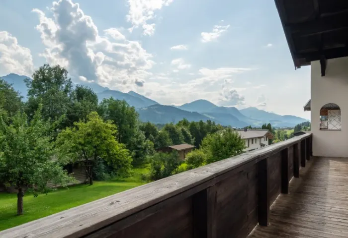 BALKON/AUSBLICK