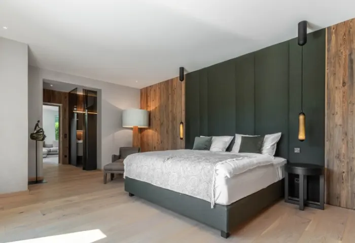 MASTERSCHLAFZIMMER