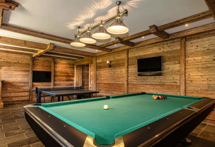 BILLARD