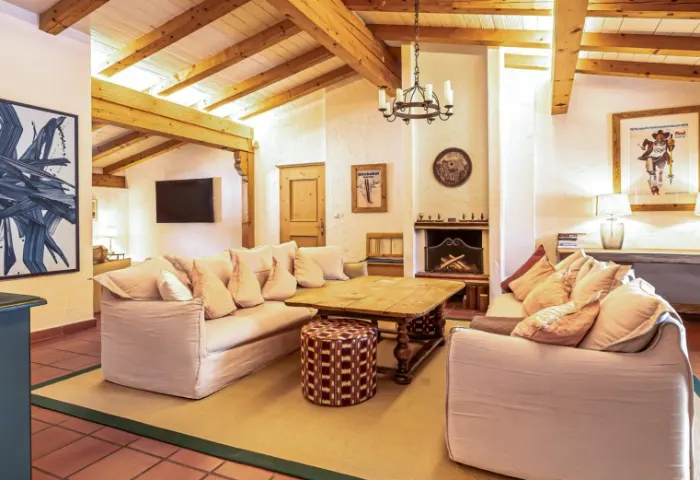 WOHNZIMMER