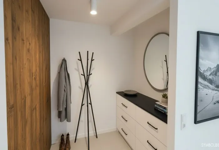 GARDEROBE