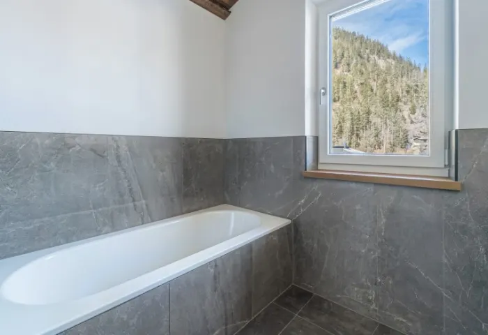 BADEWANNE
