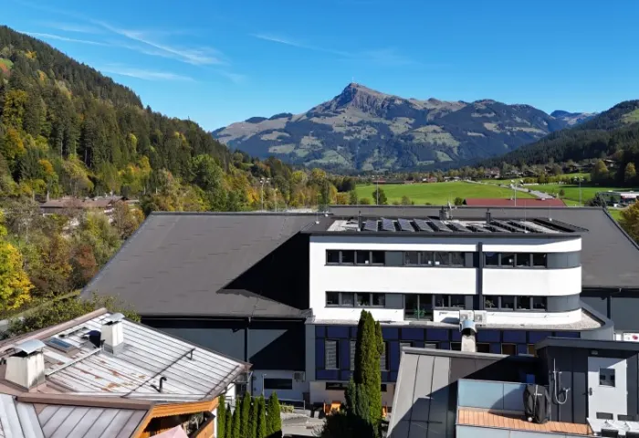 AUSBLICK KITZBÜHELER HORN